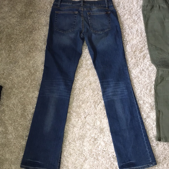 Jeans - Picture 2 of 3